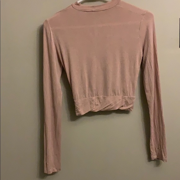Light pink top - Picture 3 of 3